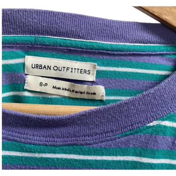 Urban Outfitters Striped Long Sleeve Cropped T Shirt - Picture 3 of 5